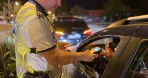 Stire din Eveniment : Nesimțiții n-au noroc! Au urcat la volan băuți, dar i-a prins Poliția!