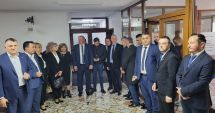 Stire din Politică-Administrație : PNL Constanța a depus la BEC candidaturile pentru alegerile parlamentare. "Ne-am propus un obiectiv de 30% din voturi"