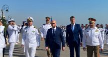 Stire din Politică-Administrație : Marele absent de la Ziua Marinei, președintele Nicușor Dan. Este prezent premierul României