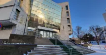 Stire din Eveniment : Arest la domiciliu pentru un fost ofițer IPJ Constanța, acuzat de luare de mită