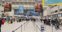 Stire din Social : Viscolul lovește aeroporturile Capitalei! Avioanele decolează, dar întârzierile sunt inevitabile