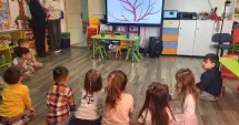 Stire din Cultură-Educație : Începe cursa pentru locurile la grădiniță și creșă. Regula importantă pe care trebuie să o știe părinții