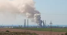 Stire din Eveniment : Incendiul din Portul Agigea a fost lichidat. Aproximativ 2.000 de tone de gunoi și fier vechi au ars