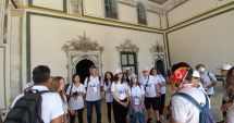 Stire din Cultură-Educație : GALERIE FOTO. Un final de an școlar cu premieri, dar și plimbări pentru elevii Școlii nr. 16