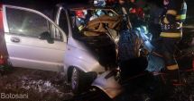 Stire din Eveniment : Bărbat rămas încarcerat, după ce a intrat cu maşina într-un copac