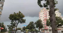 Stire din Social : Vânt puternic în estul țării până diseară. De luni, temperaturile urcă spre 20°C