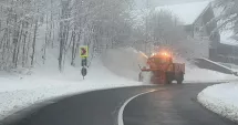 Stire din Actualitate : Trafic oprit între Predeal şi Râşnov, pe DN 73A, pentru a curăţa şoseaua
