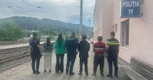 Stire din Eveniment : Scandal violent în tren. Pasageri fără bilete au atacat cu pietre garnitura CFR