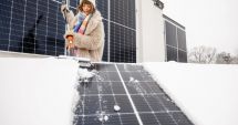 Stire din Economie : Programul panourilor fotovoltaice amânat de MIPE pentru decembrie