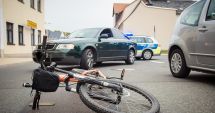 Stire din Eveniment : Un biciclist a fost lovit de mașină pe Șoseaua Mangaliei