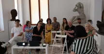 Stire din Cultură-Educație : Muzeul „Ion Jalea” a găzduit un atelier despre legătura dintre matematică, natură și artă