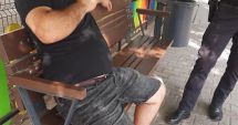 Stire din Eveniment : Bărbaţi sancţionaţi pentru consum de băuturi alcoolice în zona unui loc de joacă