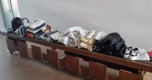 Stire din Eveniment : Bunuri contrafăcute în valoare de un milion de lei, confiscate de poliţiştii de frontieră