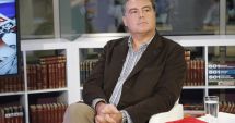 Stire din Cultură-Educație : Adrian Cioroianu îşi lansează cartea la Biblioteca Judeţeană Constanţa