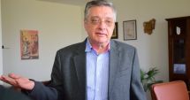 Stire din Cultură-Educație : Surpriză! Cornel Panait s-a retras din cursa pentru funcția de rector al UMC