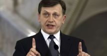 Stire din Politică-Administrație : Crin Antonescu: "Ar fi fost mai bine ca Iohannis să-și încheie mandatul"