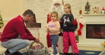 Stire din Social : Moş Crăciun împarte cadouri pentru copii, la Primăria Ovidiu