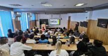 Stire din Cultură-Educație : Peste 250 de elevi constănțeni cu rezultate deosebite la biologie, premiați la Universitatea ”Ovidius”