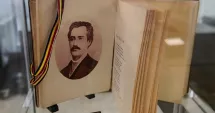 Stire din Cultură-Educație : Expoziția „Eminescu și Marea“ poate fi vizitată până în februarie