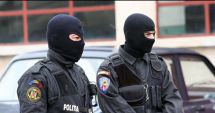 Stire din Eveniment : Liderul PSD Constanţa, Ion Dumitrache, transportat la DNA Bucureşti pentru audieri