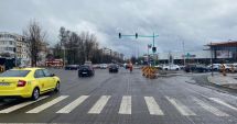 Stire din Social : Trecerile de pietoni de pe bulevardul Alexandru Lăpușneanu, marcate temporar cu vopsea de culoare albă