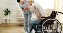 Stire din Social : Cursuri gratuite pentru cei care vor să lucreze cu persoanele vârstnice