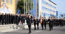 Au jurat credință regulamentelor militare din postura de student al Academiei Navale