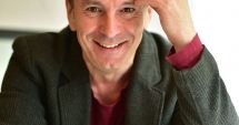 Stire din Cultură-Educație : Din seria ”Portret de autor”, scriitorul T.O. Bobe, față-n față cu constănțenii
