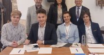 Stire din Cultură-Educație : Mirciștii și-au adjudecat locul I la ”Debate la Cotroceni"