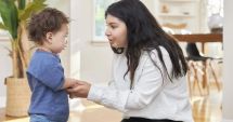 Stire din Social : Noul an vine cu vești bune pentru părinți! Ce se întâmplă cu alocațiile copiilor