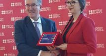 Stire din Cultură-Educație : Liceul „George Călinescu” a primit al șaselea trofeu din partea British Council România