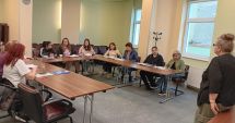 Stire din Cultură-Educație : Resurse utile descoperite de profesorii Liceului ”Gh. Duca”, în proiectul ”Educația face diferența”