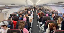 Stire din Economie : Românii care au călătorit cu avionul în iunie au avut cu 55% mai multe zboruri anulate