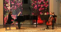 Stire din Cultură-Educație : Recital cu un Stradivarius din anul 1725, în foaierul Teatrului „Oleg Danovski“