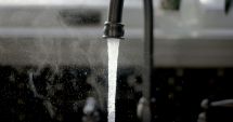 Stire din Social : Zeci de constănţeni rămân vineri, ore-n şir, fără apă caldă