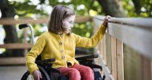 Stire din Social : Vouchere de până la 39.900 lei pentru copiii cu dizabilități