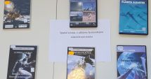 Stire din Cultură-Educație : Expoziție de DVD-uri despre spațiul cosmic, la Biblioteca Județeană „I.N. Roman”