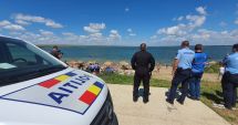 Stire din Eveniment : Turist din Iași, care ar fi trebuit să fie în carantină, găsit la beach-bar