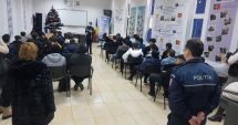 Polițiștii au răspuns întrebărilor liceenilor de la ”Dimitrie Leonida”, pe tema prevenirii victimizării minorilor