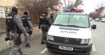 Stire din Eveniment : Fost polițist de la DNA, trimis în judecată pentru luare de mită