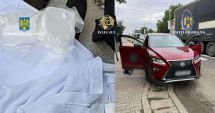 Stire din Eveniment : COCAINĂ adusă din Italia, depistată de polițiștii de frontieră. Un suspect a fost arestat