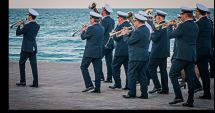Stire din Social : Fanfara „Muzica Apelor” îşi încântă publicul pentru încă o lună
