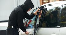 Atenție la hoții din mașini! Iată care sunt metodele preferate de infractori