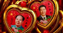 Xi Jinping îi aduce un omagiu lui Mao, în ajunul aniversării regimului