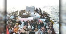 Intervenţie salvatoare a poliţiştilor de frontieră români în Marea Mediterană. 108 persoane salvate de la moarte