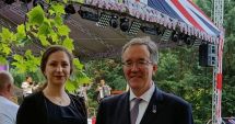 Stire din Cultură-Educație : Liceul „George Călinescu”, reprezentat la Jubileul de Platină al Reginei Elisabeta a II-a, de la București