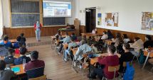 Stire din Eveniment : „Mesajul meu antidrog”, concurs în școli pentru prevenirea consumului de droguri