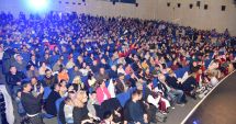 Stire din Cultură-Educație : GALERIE FOTO. La sărbătoarea etniei tătare, sala Centrului "Jean Constantin" s-a dovedit neîncăpătoare