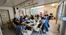 Stire din Cultură-Educație : Cercul de informatică de la Școala 30, inaugurat cu două invitate din Bacău