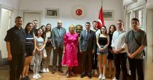 Stire din Cultură-Educație : Oaspeți din Turcia la Universitatea „Ovidius”